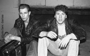 Paul Simonon and Ray Winstone | | photo by Bev Davies